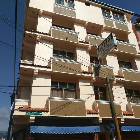 Hotel Cristal Nuevo San Juan Parangaricutiro 外观 照片